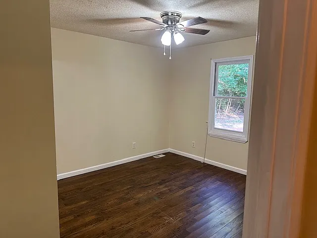 1080 Arnold Spence Rd — Photo 13