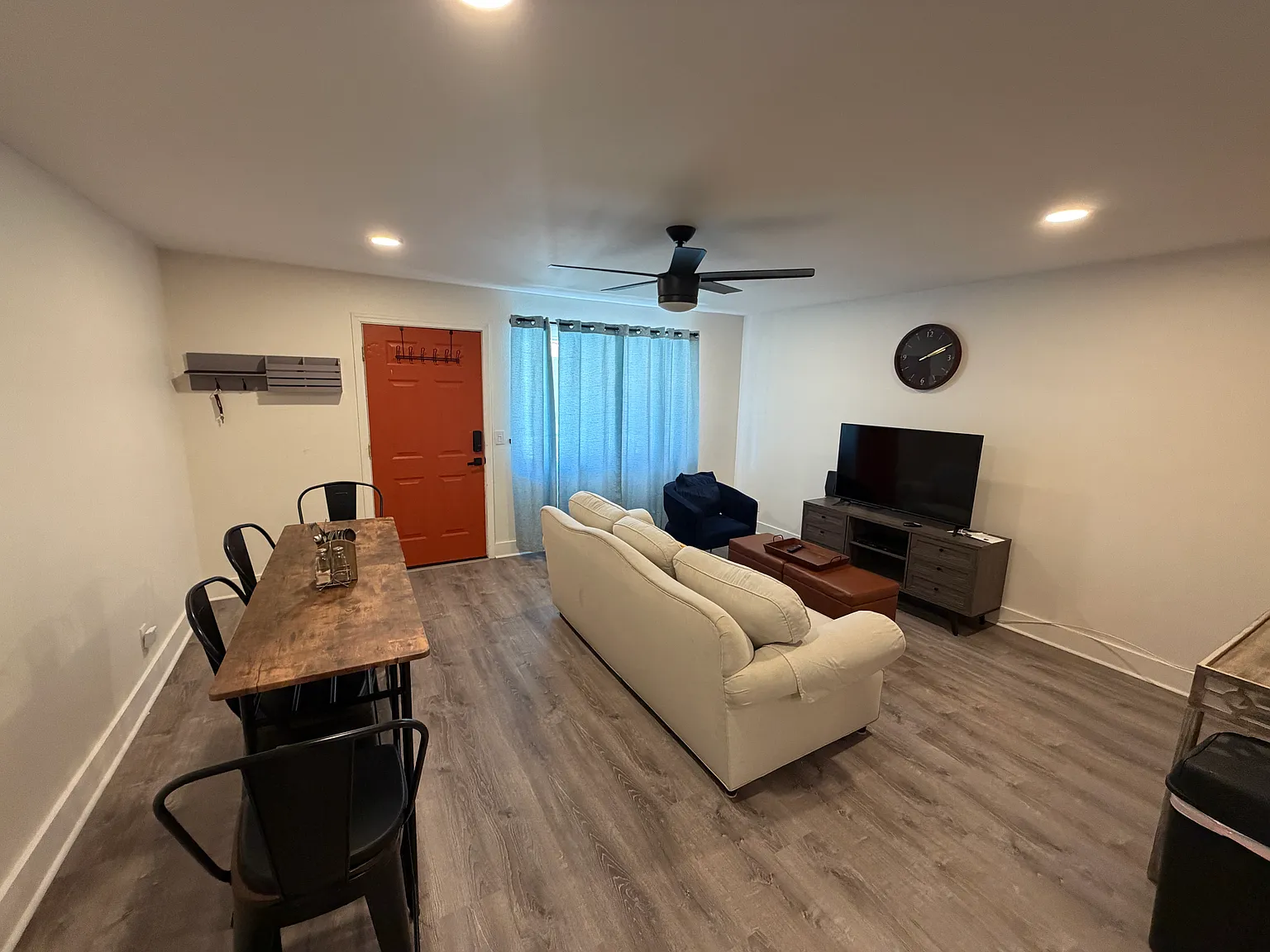 1 bed, 595 sqft, $1,995 — Photo 4