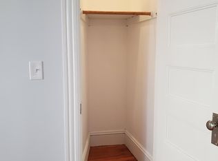 16 Victoria St, Everett, MA 02149