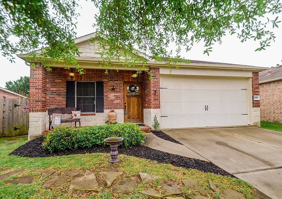 1st image of 23911 N Newport Bend Cir