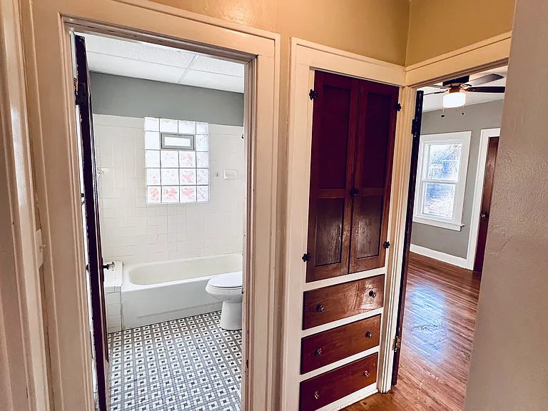2913 Northwood Ave #1 — Photo 7