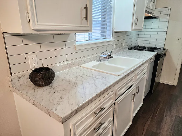 7202 S 66th East Ave — Photo 11