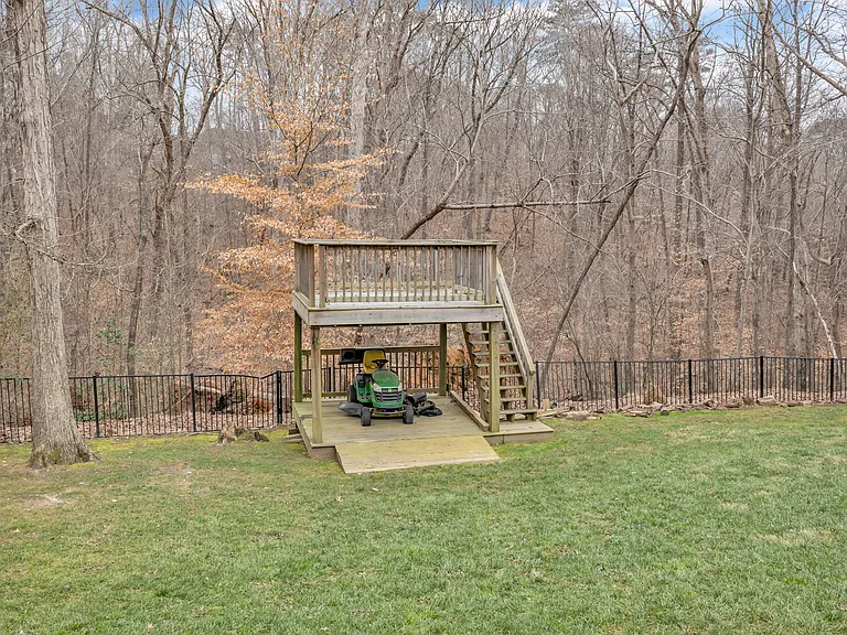 1126 Trailwood Dr — Photo 104