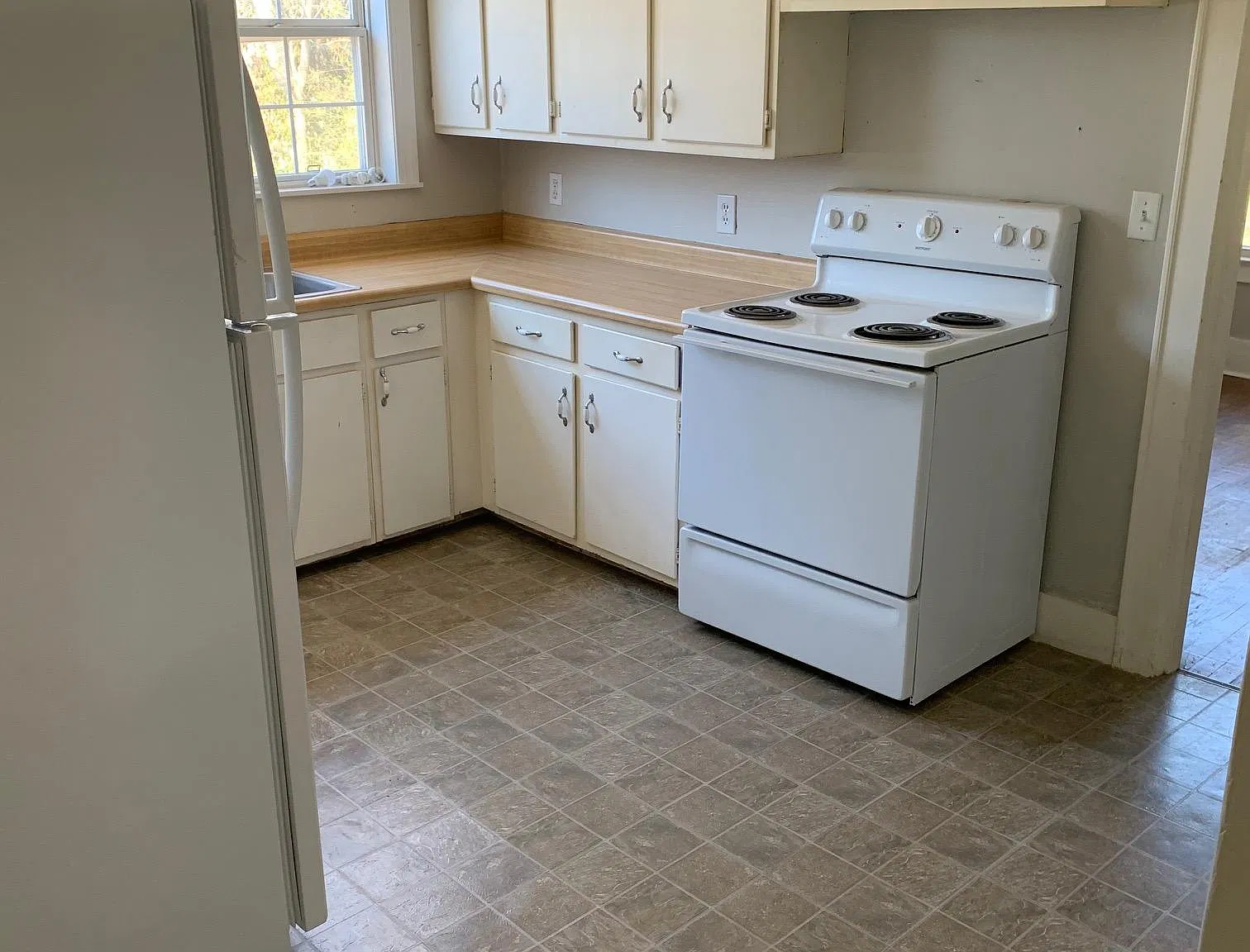 2 bed, 1180 sqft, $1,400 — Photo 4