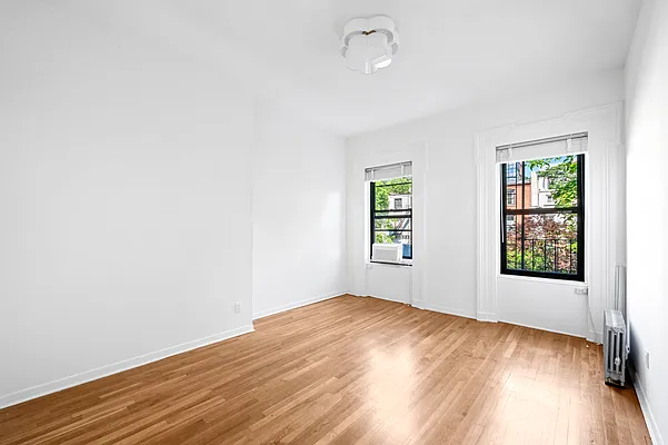 Rented by Compass | media 4