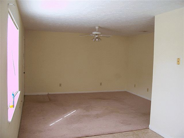 2nd image of 1000 Transmitter Rd APT A1