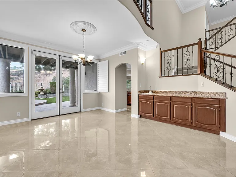 3061 Diamond View Cir — Photo 16