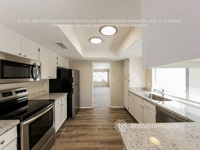 4427 W Morrow Dr — Photo 6