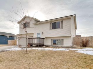 311 Grandeur Ln, Box Elder, SD 57719