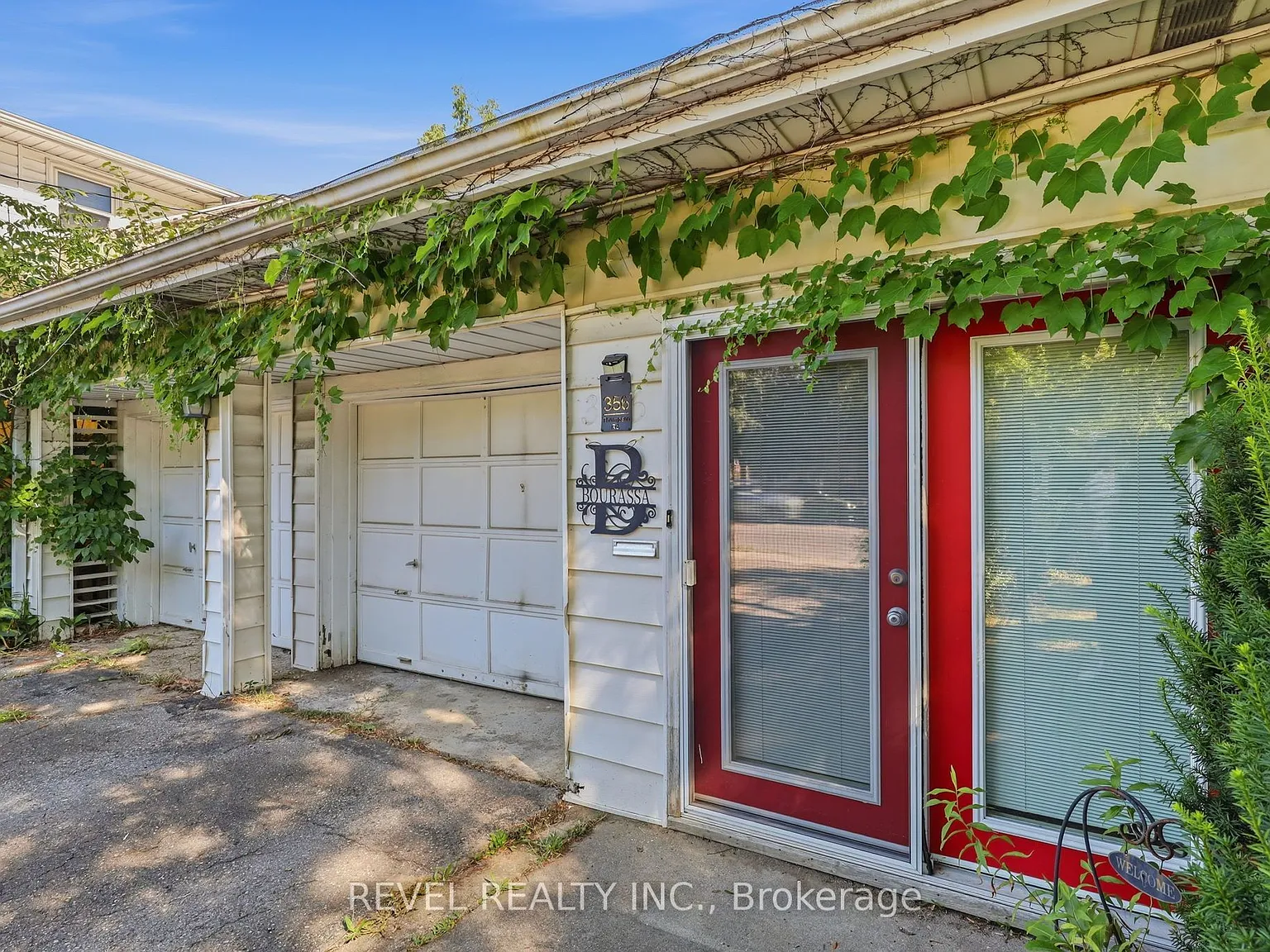 3 bed, $2,300 — Photo 3