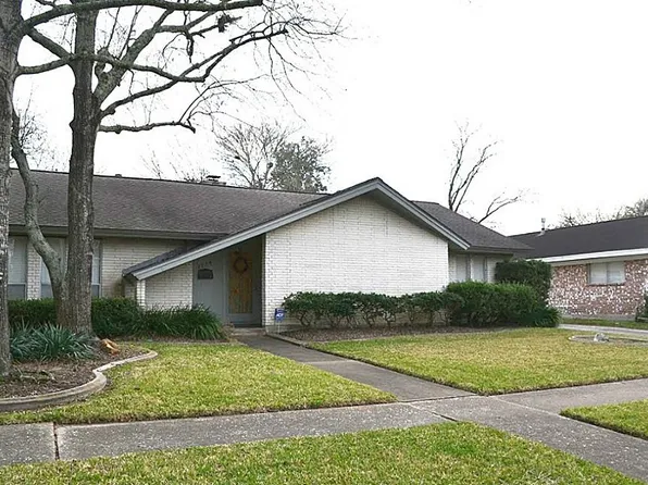 1114 Montour Dr, Houston, TX 77062