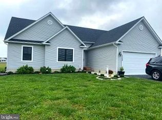 11300 Maplewood Dr, Ridgely, MD 21660