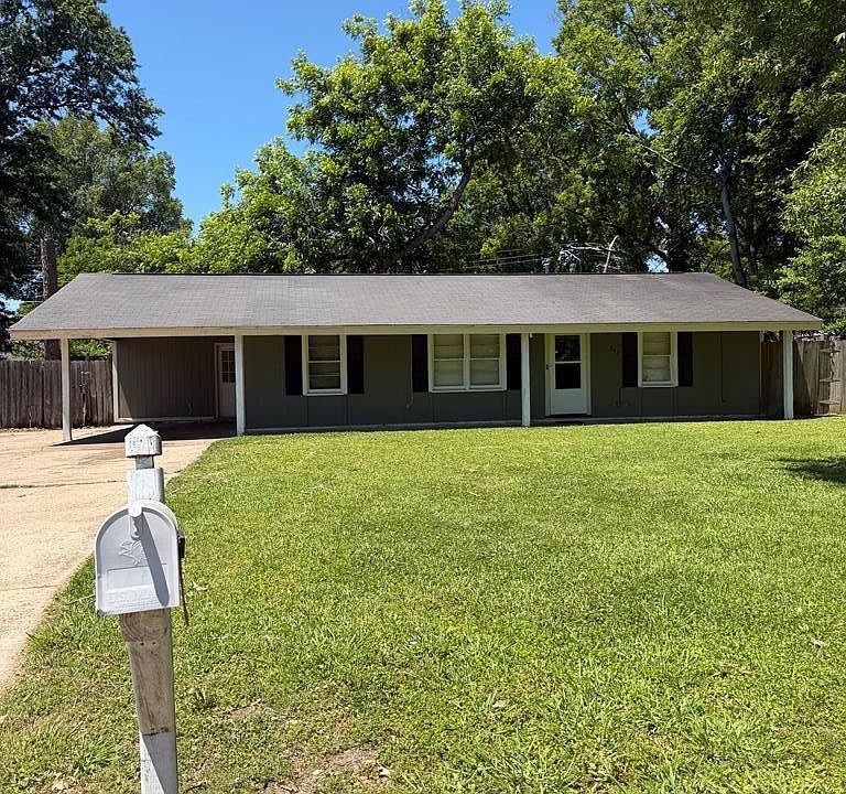 1st image of 741 Jefferson Dr
