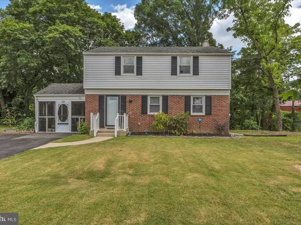 574 Beckett Rd, Woolwich Township, NJ 08085