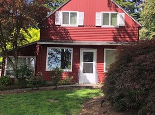 7237 SW Canyon Dr, Portland, OR 97225