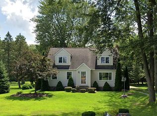 48207 Hanford Rd, Canton, MI 48187