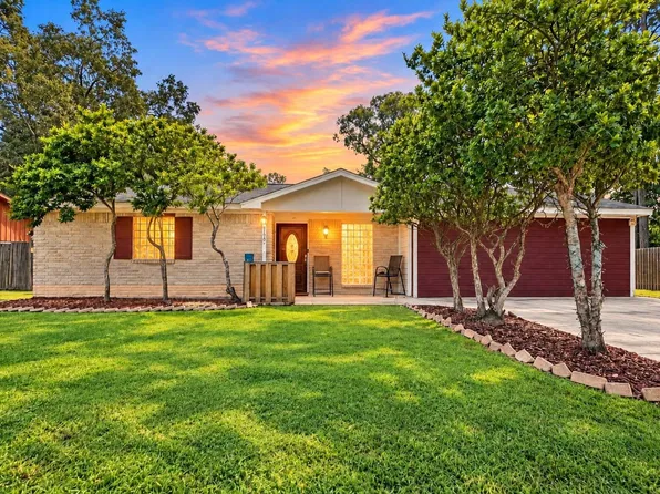906 Corydon Dr, Huffman, TX 77336