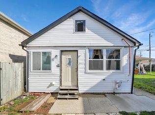 3708 W 56th St, Chicago, IL