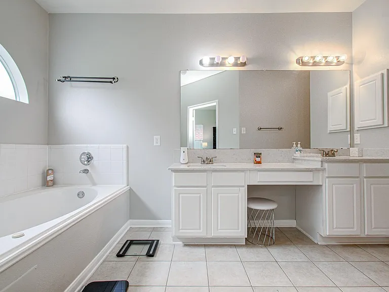 3043 W Hampton Dr — Photo 30