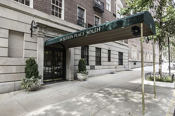 Sold by Compass | media 6