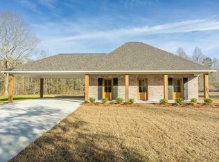20 Cannon Dr, Sumrall, MS 39482