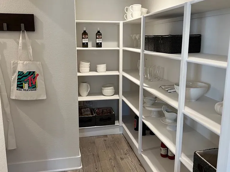 809 Cosmos Dr — Photo 23