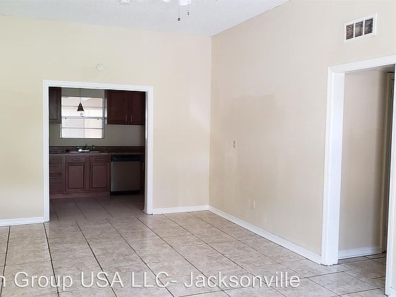 2nd image of 7827 Stephenson Dr