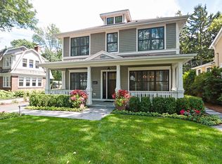 1101 Griffith Rd, Lake Forest, IL 60045