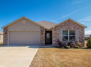 950 Pinehurst Loop, Cabot, AR 72023