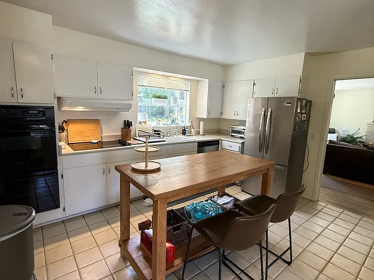 37 Alameda Ave — Photo 12