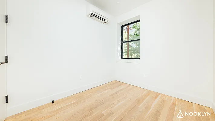 Rented by Nooklyn NYC LLC | media 6