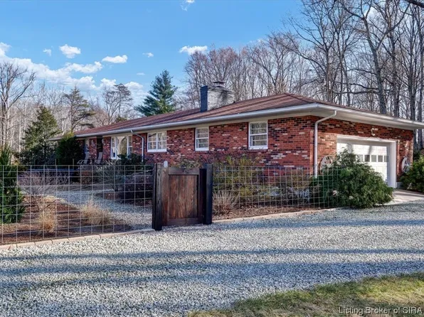 9609 Brownstown Road, Henryville, IN 47126