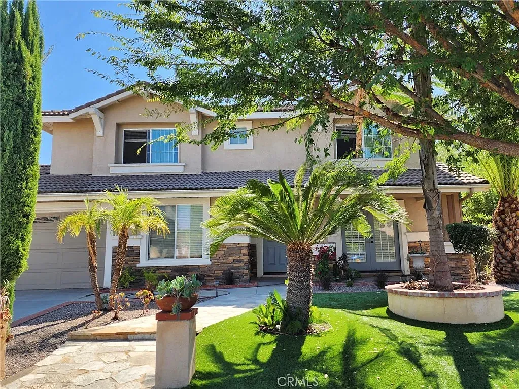 5 bed, 3.5 bath, 2960 sqft, $5,000 — Photo 2