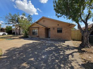1703 Violeta Ct, Laredo, TX 78041