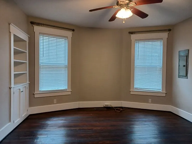 329 Cleveland St — Photo 5