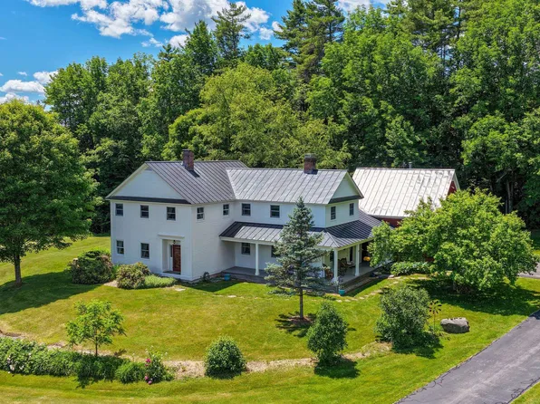 201 Chester Hill Road, Grafton, VT 05146