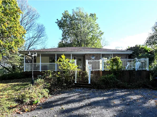 546 Salem Church Rd, Belle Vernon, PA 15012