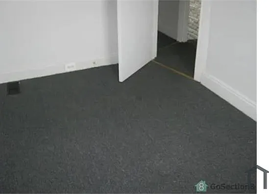 110 N Decker Ave — Photo 6