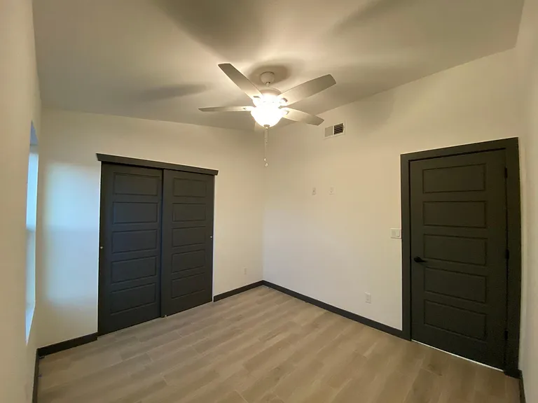 809 Hc Gilbert Minjares Dr #B — Photo 5