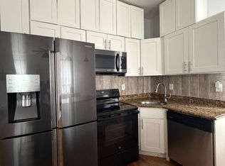 40 Eldert Ln FLOOR 3, Brooklyn, NY 11208