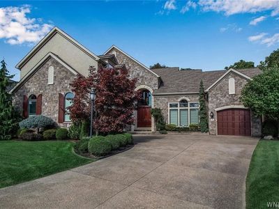 136 Harbridge Mnr, Buffalo, NY, 14221