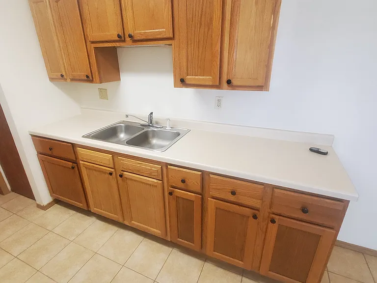 1729 La Crescent St #62 — Photo 6