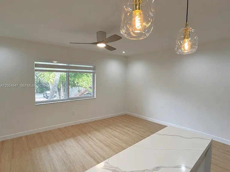 6310 SW 79th St #19 — Photo 2