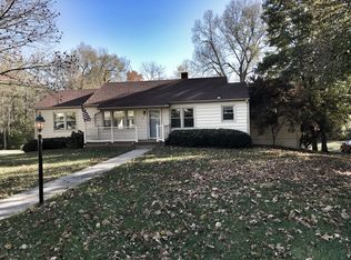 12 Belgrade Rd, Country Club, MO 64505