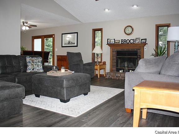 5th image of 204 E Lynwood Dr