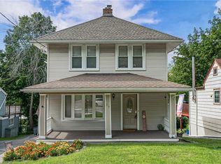 27 Somerstown Rd, Ossining, NY 10562