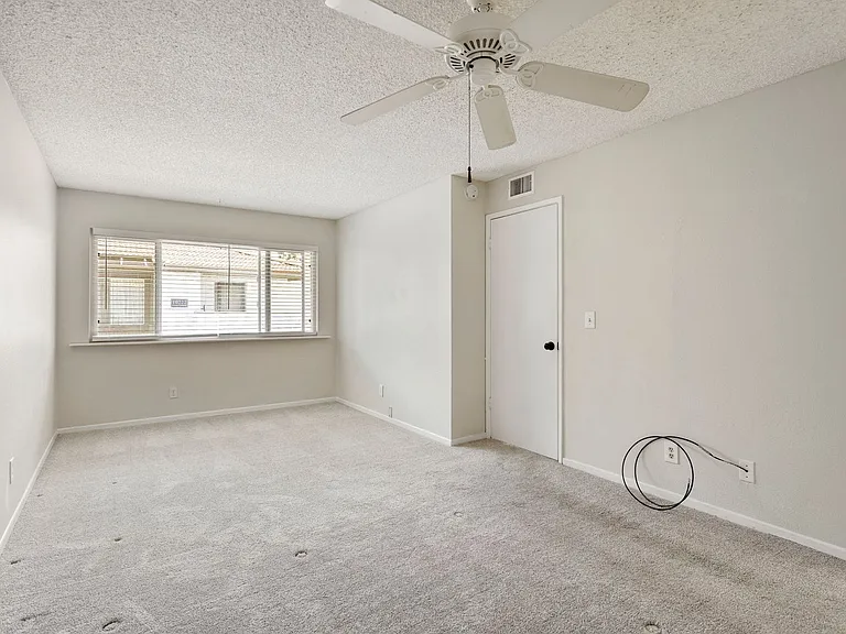 9829 Caspi Gardens Dr #4 — Photo 7