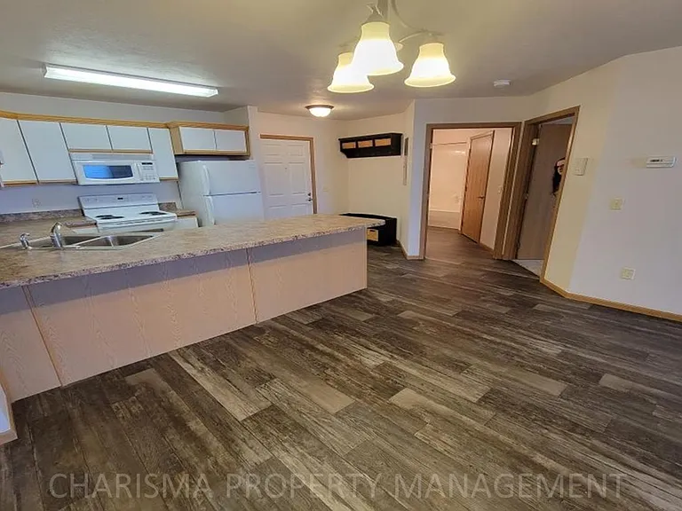 906 N Western Ave #911 — Photo 8