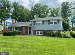 14923 Ritchie Rd, Centreville, VA 20120