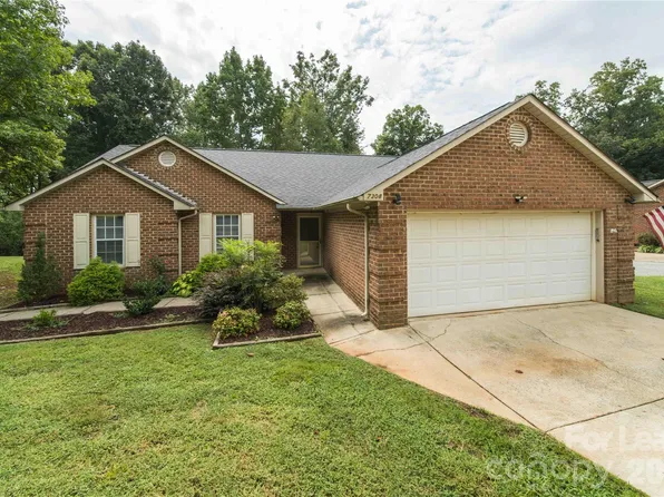7308 Hagers Hollow Dr, Denver, NC 28037